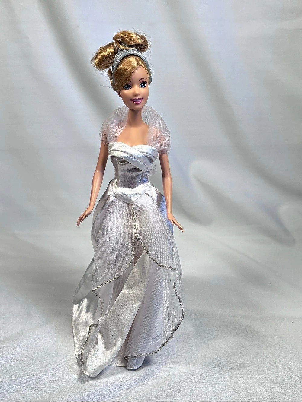 Disney Princess Cinderella Fairytale Wedding Doll ✨